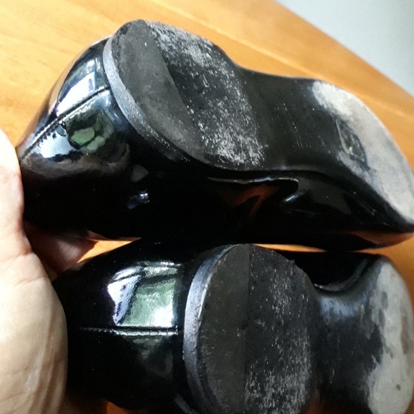 Prada Open Toe Flat Patent Size 8 - Picture 6 of 8